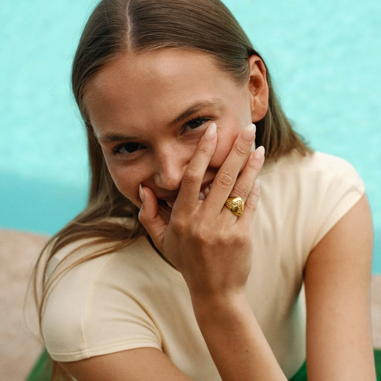 CAMILLE BRINCH STATEMENT CURVY ESSENTIA RING FORGYLDT SØLV - SCER-FG