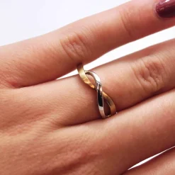CHRISTOFFERSEN JEWELLERY RING 8 KARAT GULD OG HVIDGULD MED UENDELIGHEDSTEGN - 5070008-32
