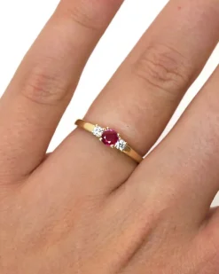 CHRISTOFFERSEN JEWELLERY RING 14 KARAT GULD MED RUBIN OG 0,11 CARAT BRILLANTER – 5000490-RU