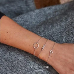 JOANLI NOR ANNANOR ARMBÅND SØLV CIRKEL MED ZIRKONIA - 80450110900