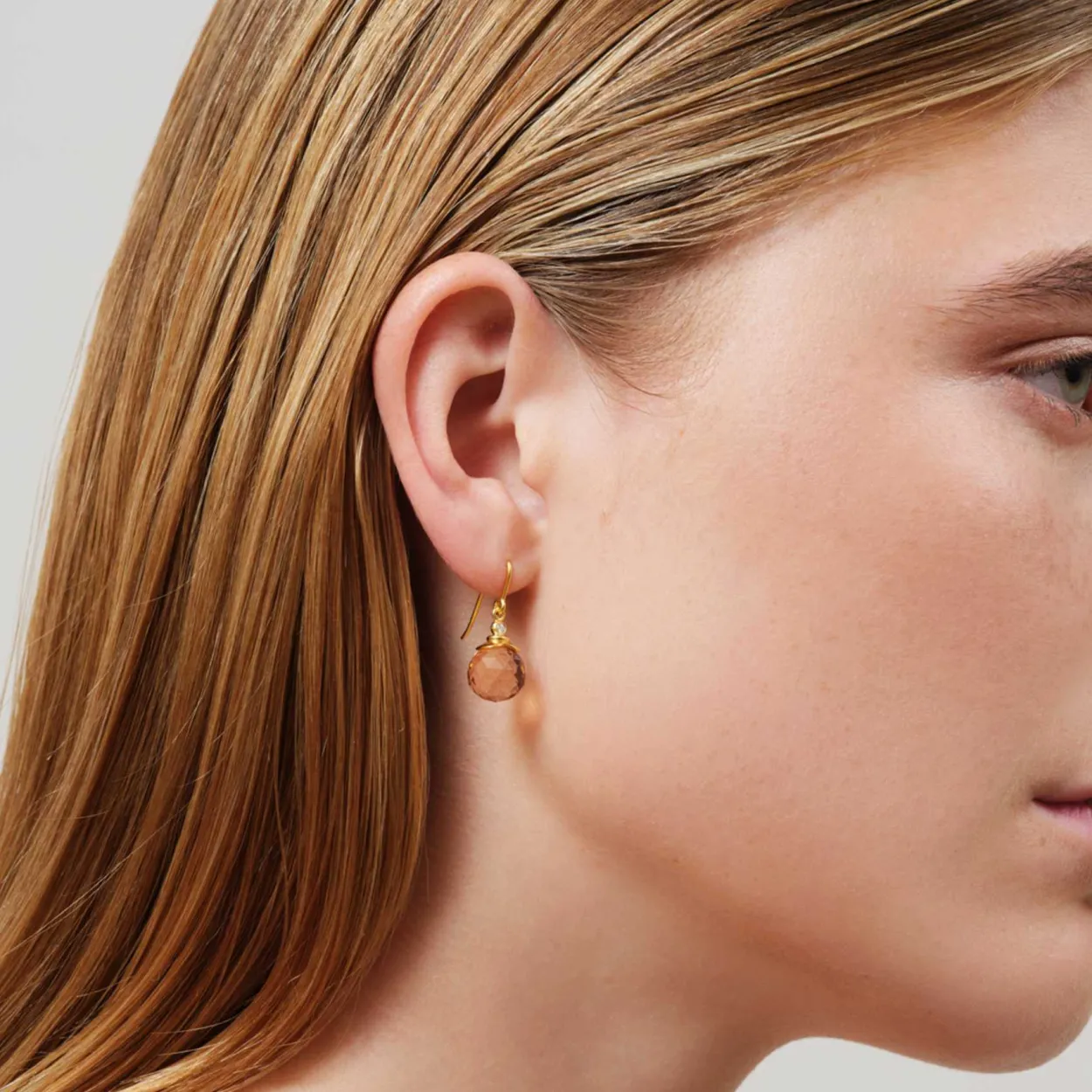JULIE SANDLAU BERRY EARRING MED TURMALIN ROSE MED KRYSTAL - HKS788GDTRCRCZ