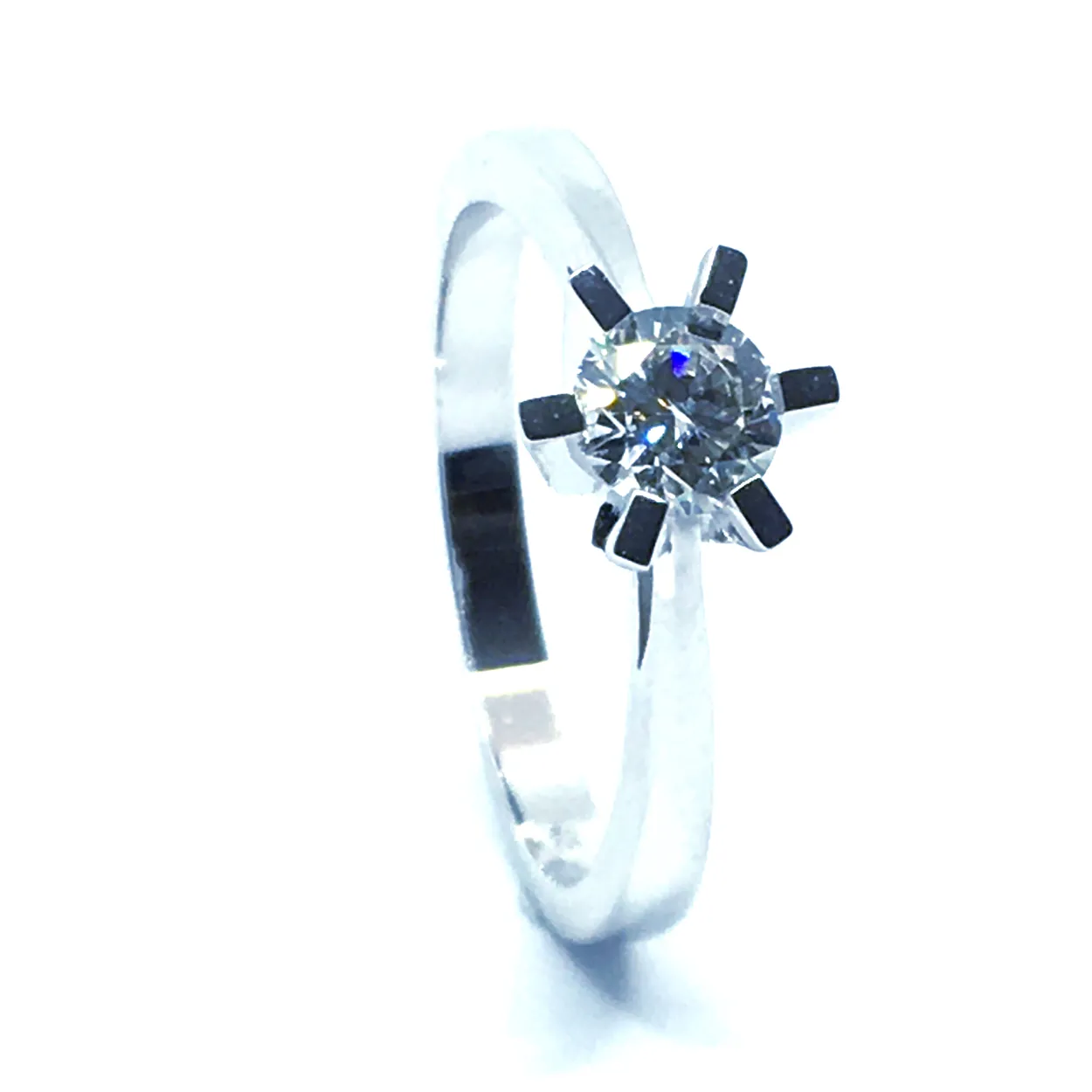 14 KT. HVIDGULD CARLA RING MED BRILLANT 0,50 CT. W/SI