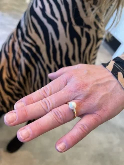 SIERSBØL 14 KARAT GULD RING PERLE MED BRILLANTER - 10160610500