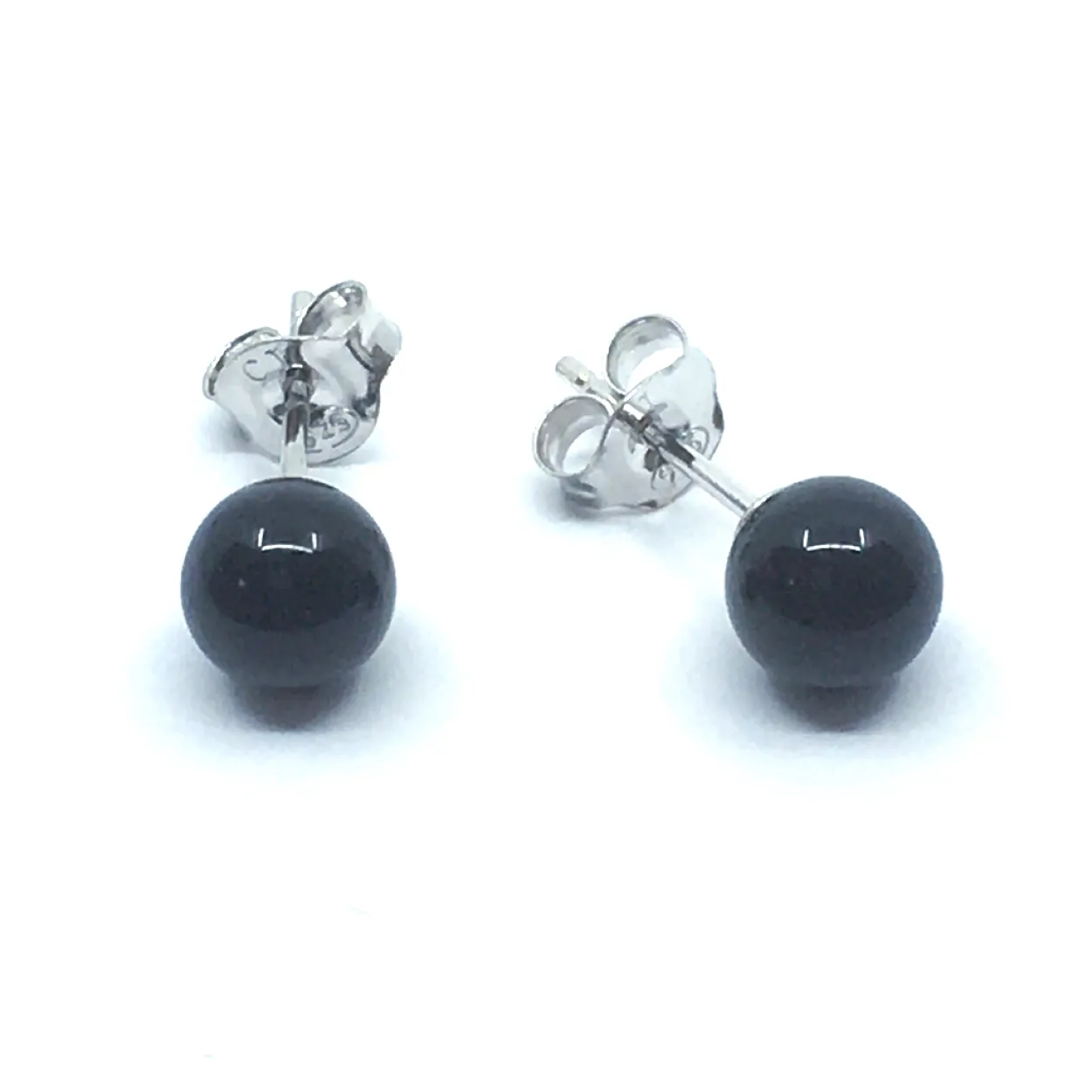 SØLV RHODINERET ØRESTIK MED RUND SORT ONYX 4 MM