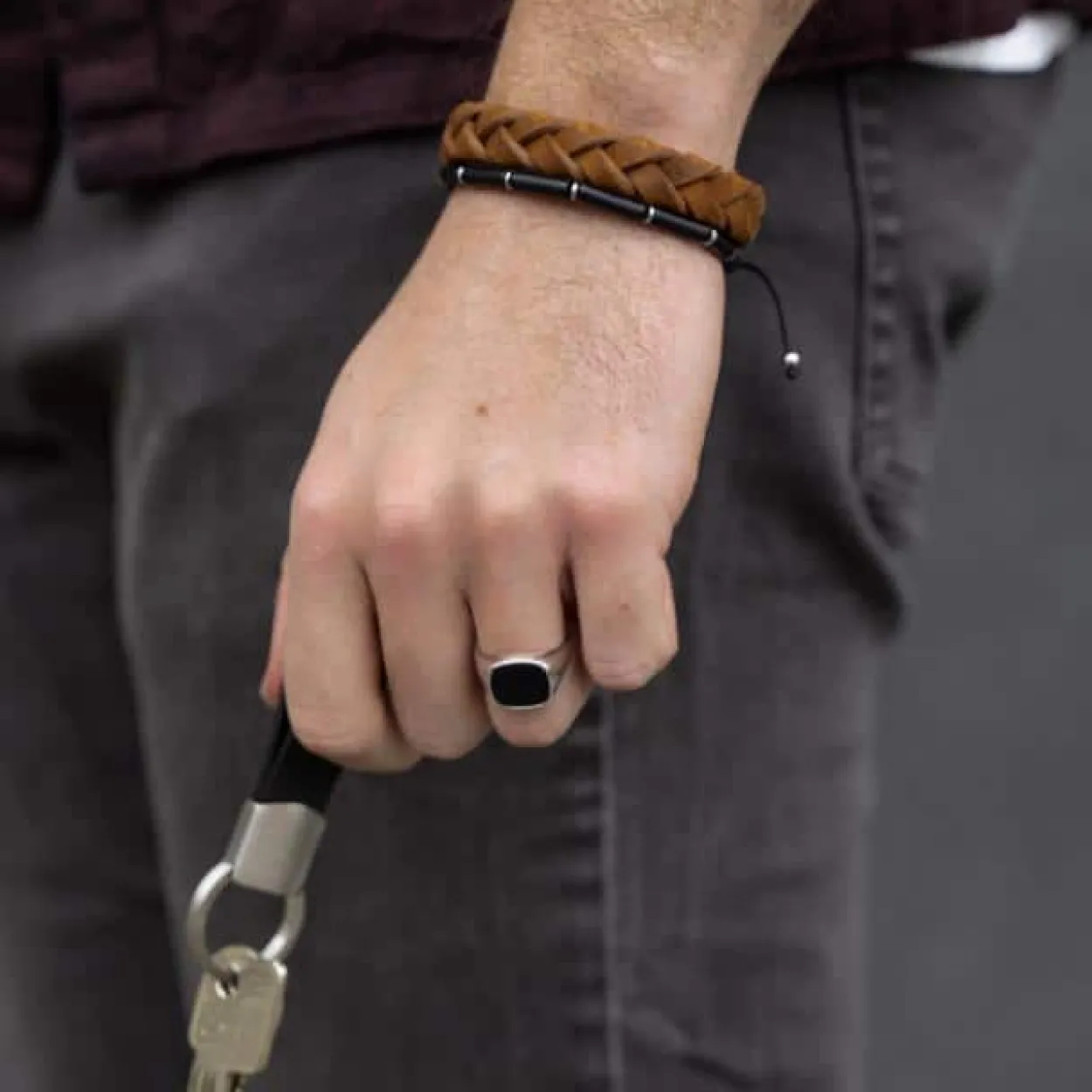 SON OF NOA ARMBÅND BRUN LÆDER MED STÅL LÅS 21 CM - 80970239221